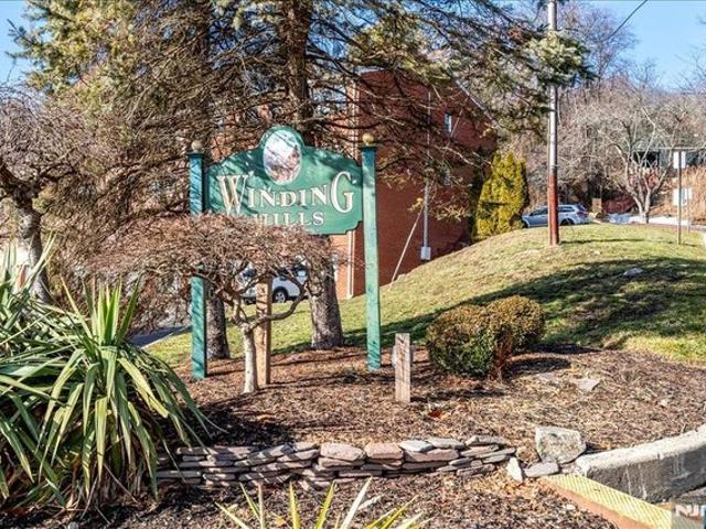 Condo for sale in Passaic, New Jersey