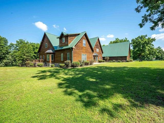 House for sale in Ark