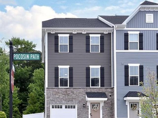 Townhouse for sale in Virginia