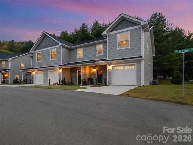 Townhouse for sale in Yancey, North Carolina