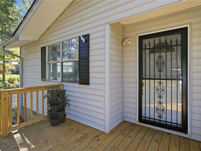 House for sale in Hendricks, Easley