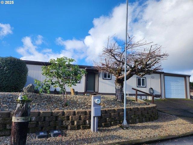 House for sale in Oregonia