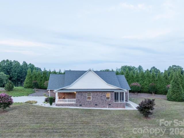 House for sale in Hudson, North Carolina