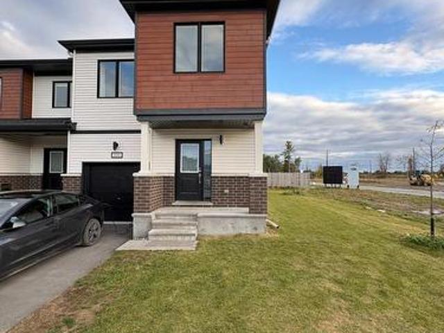 House for sale in Glengables Village, North Grenville