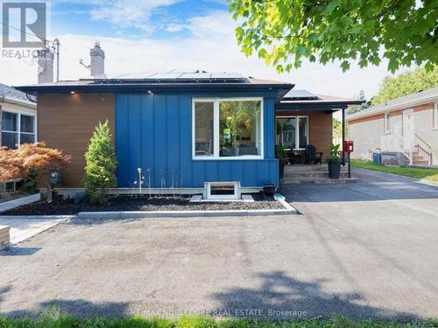 House for sale in Richmond Hill, Golden Horseshoe