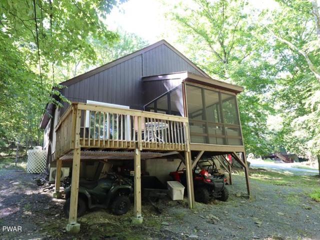 House for sale in Beach Lake, Pennsylvania