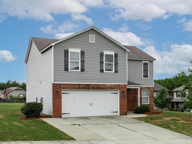 House for sale in Calera, Alabama
