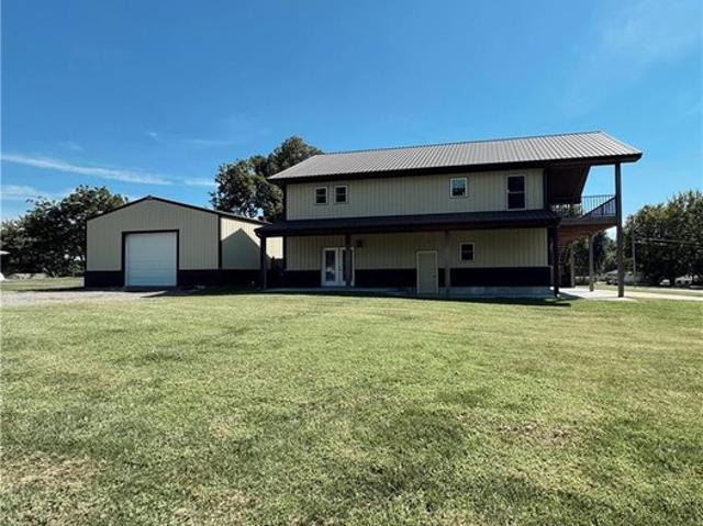House for sale in Gentry, Missouri