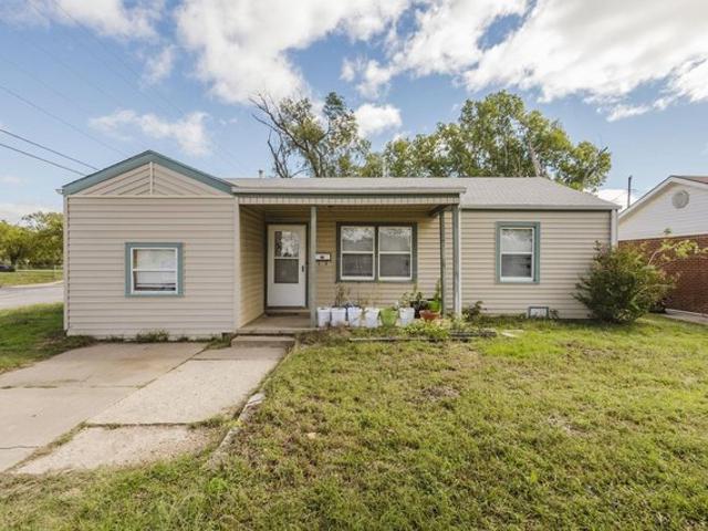 House for sale in Haysville, Sedgwick County