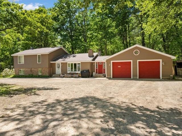 House for sale in Oneida, New York