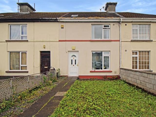 Terraced House for sale in Athlone