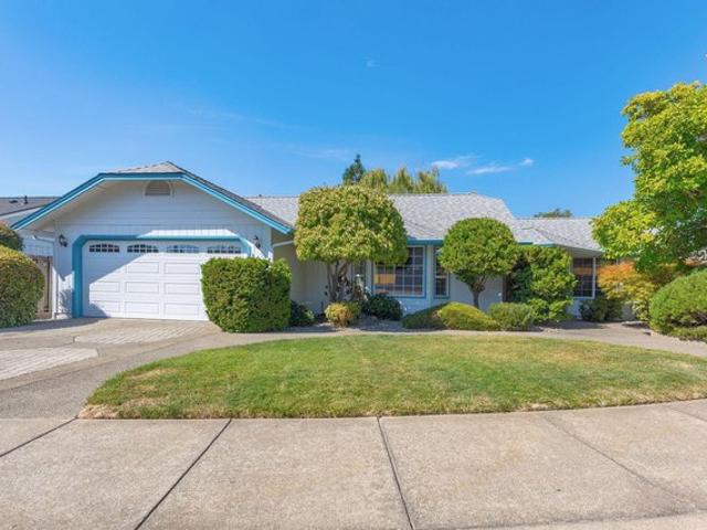 House for sale in Oregonia