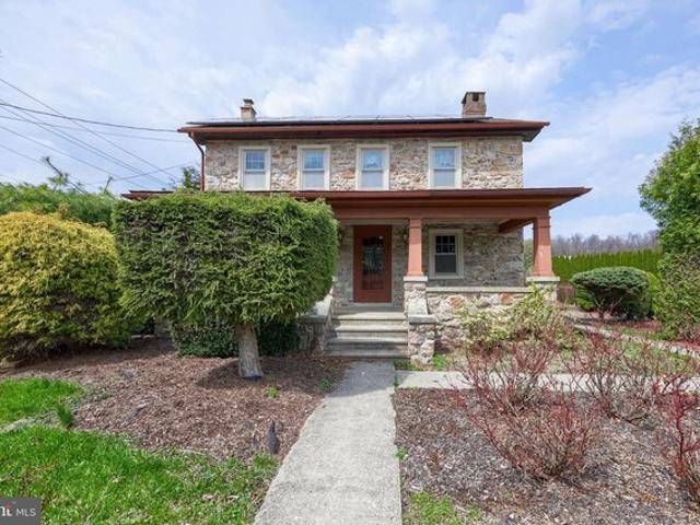 House for sale in Fleetwood, Pennsylvania
