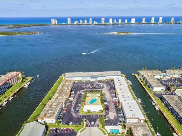 Condo for sale in Florida