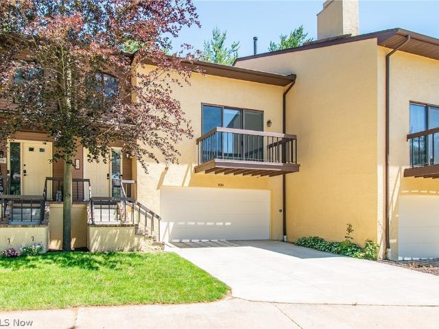 Condo for sale in Summit, Ohio
