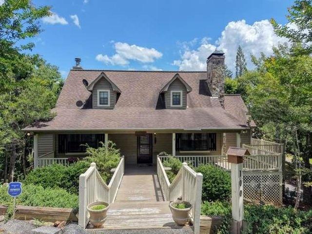 House for sale in Hayesville, North Carolina
