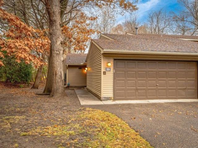 Townhouse for sale in Circle Pines, Minnesota