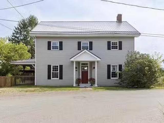 House for sale in Parrsboro, Nova Scotia
