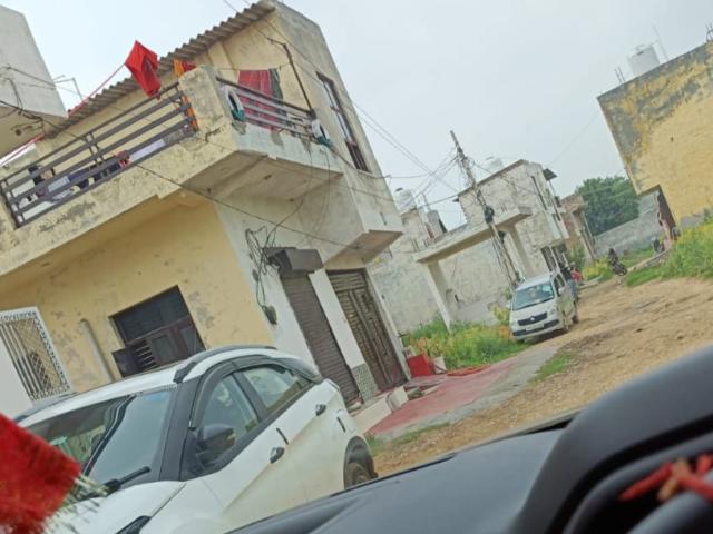 Land for sale in Hariana
