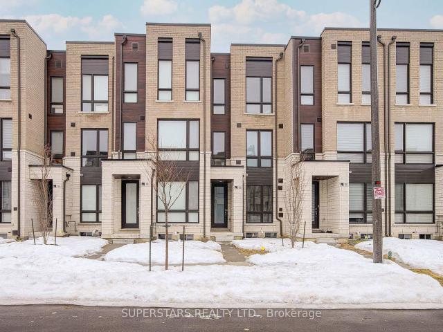 Townhouse for sale in Woburn, Ontario
