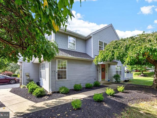 Townhouse for sale in Montgomery Township, Montgomery County