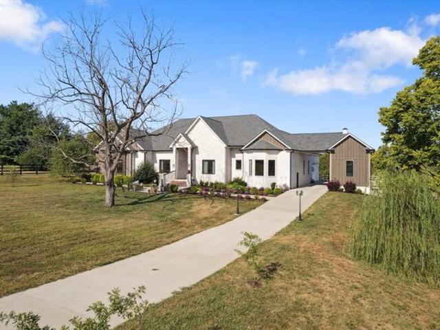 House for sale in Versailles, Kentucky