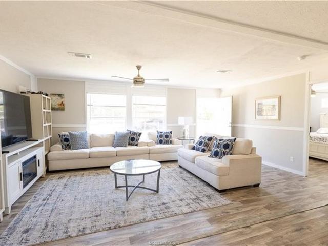 House for sale in Somerville, Texas