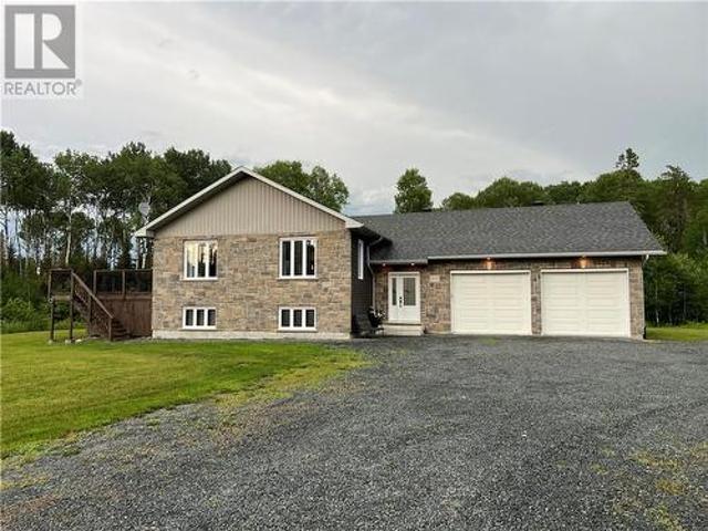 House for sale in Markstay-warren, Ontario