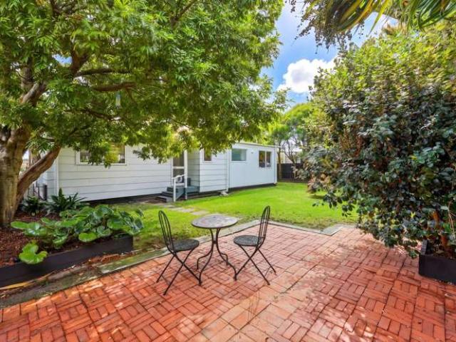House for sale in Clarks