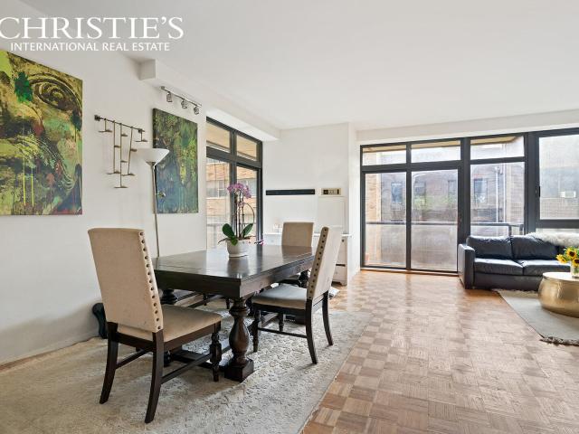 Condo for sale in Manhattan Community Board 6, New York