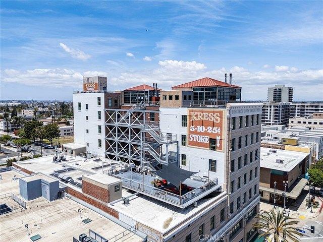 Condo for sale in Long Beach, California