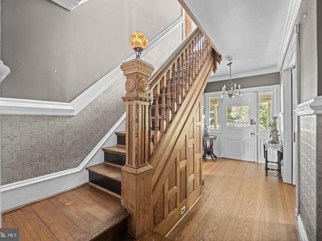 House for sale in Crum Lynne, Ridley Park