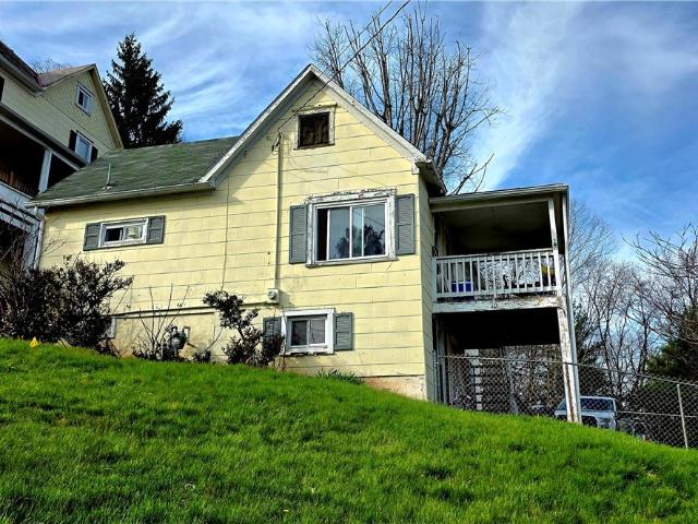 House for sale in Marietta, Ohio