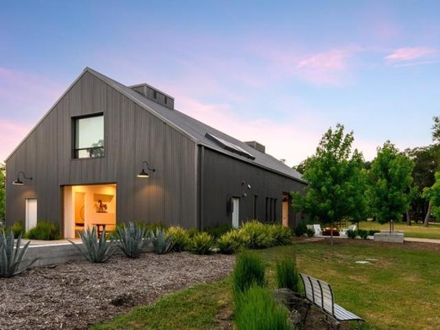 House for sale in Glen Ellen, California