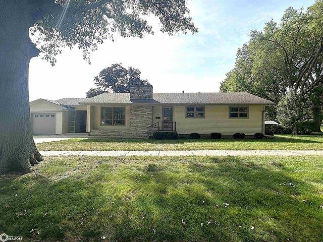House for sale in Clarinda, Iowa