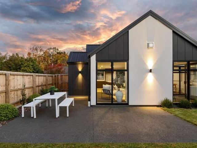 House for sale in Bryndwr, Canterbury