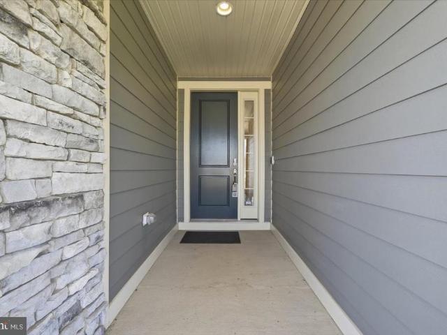 House for sale in Lake Frederick, Frederick County