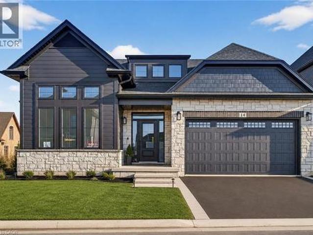 House for sale in Ancaster, Ontario