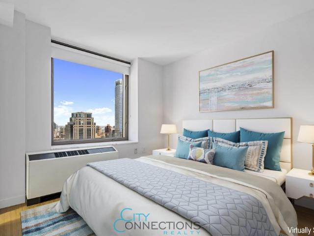 Condo for sale in Arverne, New York