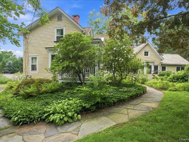 House for sale in Katonah, Town of Bedford