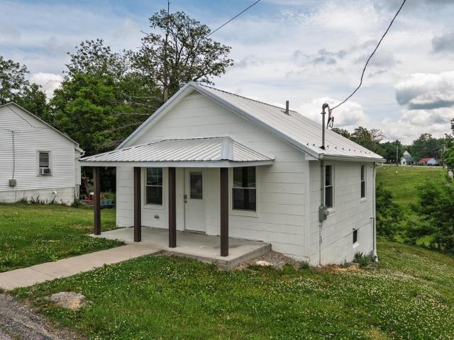 House for sale in Williamstown, Kentucky