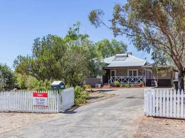 House for rent in Camerons Creek, Victoria
