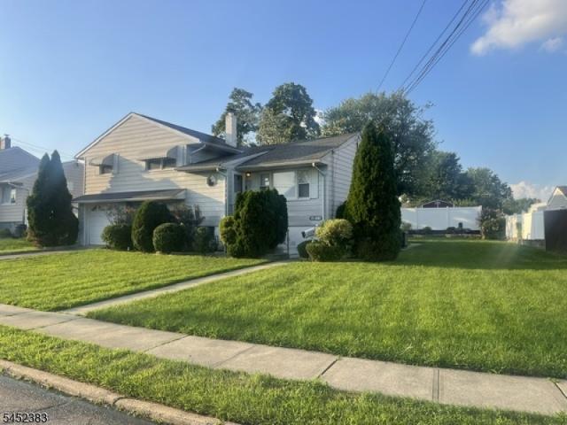 House for sale in Carteret, New Jersey