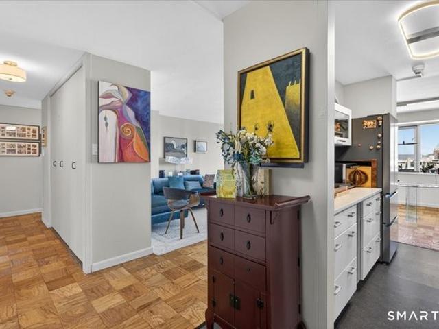 Condo for sale in New Haven, Connecticut