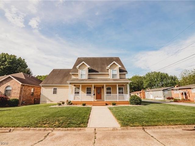 House for sale in Vienna, West Virginia