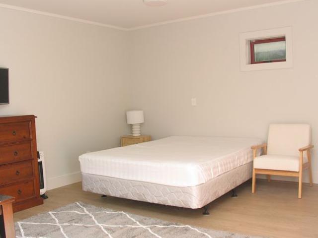 Property for rent in Otakou