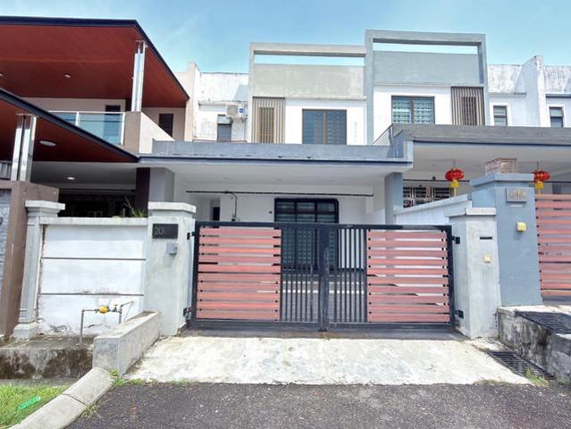 Terraced House for sale in Kluang