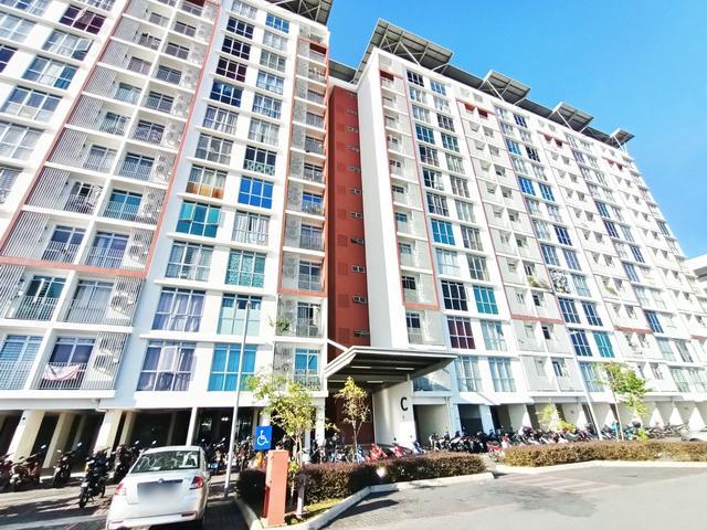 Apartment for sale in Tanjong Sepat, Selangor