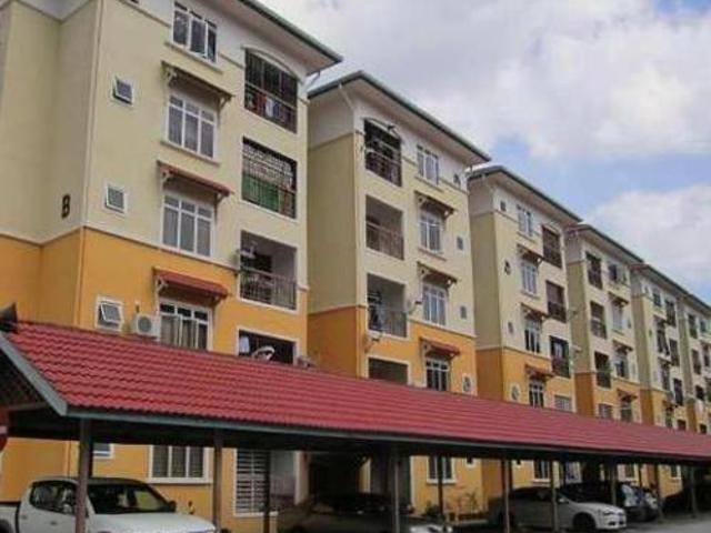 Apartment for sale in Tanjong Sepat, Selangor