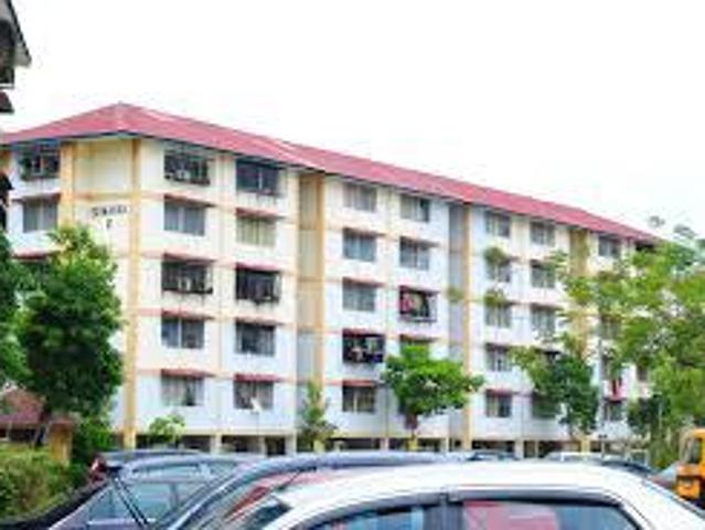 Flat for sale in Petaling, Damansara Damai